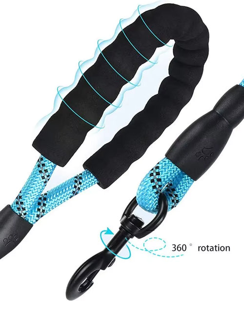 Load image into Gallery viewer, Pet Reflective Leash Nylon round Leash Explosionproof Punch Leash Dog Walking round Leash without Strangulation